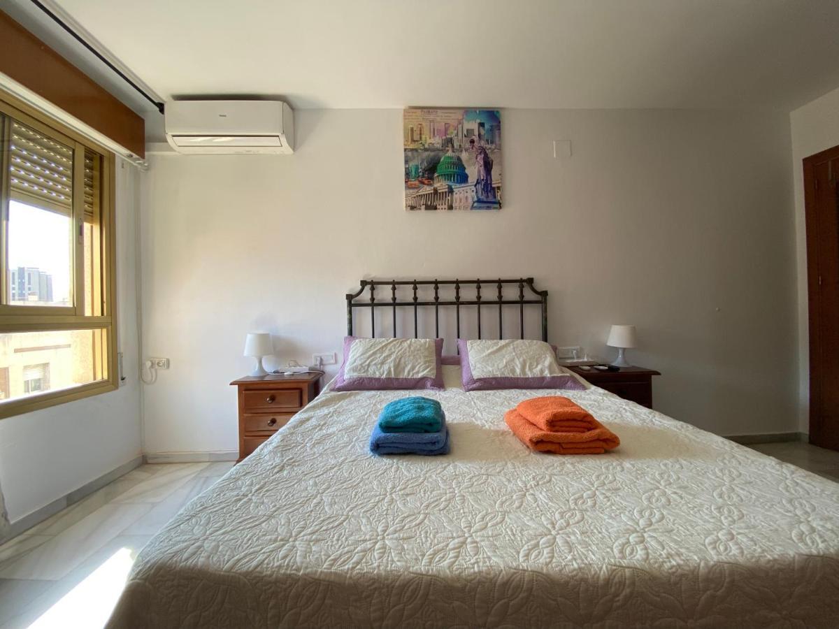 Málaga Centro habitaciones privada en apartamento compartidos Esterno foto