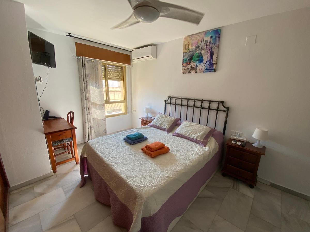Málaga Centro habitaciones privada en apartamento compartidos Esterno foto